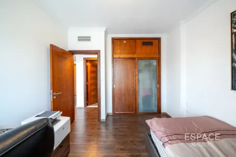 Apartment in Dubai Marina, Dubai 2 bedrooms, 129 sq.m. № 122440 - photo 9