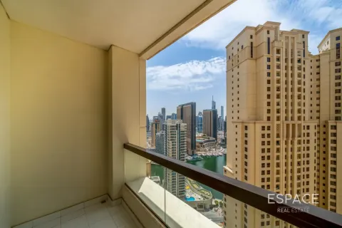 Apartment in Jumeirah Beach Residence, Dubai 1 bedroom, 136 sq.m. № 122442 - photo 19