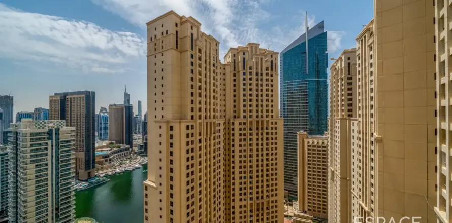 Apartment in Jumeirah Beach Residence, Dubai 1 bedroom, 136 sq.m. № 122442