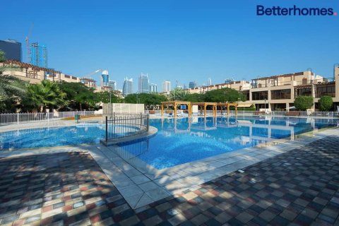 Adosado en Jumeirah Islands, Dubai, 4 dormitorios, 312 m², № 57105 - foto 16