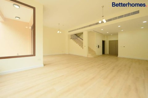 Adosado en Jumeirah Islands, Dubai, 4 dormitorios, 312 m², № 57105 - foto 3