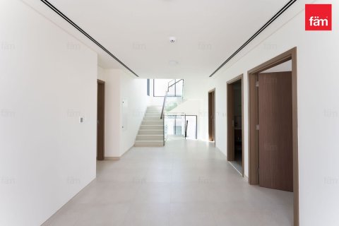 Villa in Dubai 4 bedrooms, 458.7 sq.m. № 67349 - photo 19