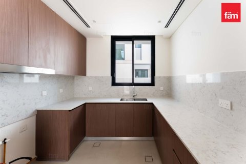 Villa in Dubai 4 bedrooms, 458.7 sq.m. № 67349 - photo 4