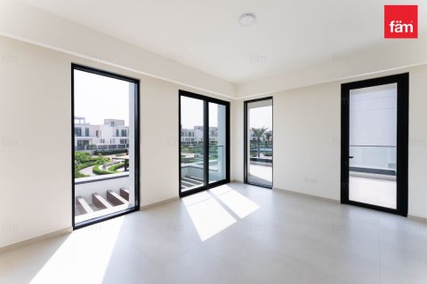 Villa in Dubai 4 bedrooms, 458.7 sq.m. № 67349 - photo 13