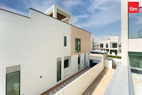 Villa in Dubai 4 bedrooms, 458.7 sq.m. № 67349 - photo 29