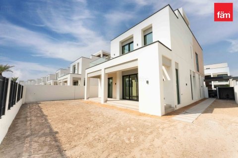 Villa in Dubai 4 bedrooms, 458.7 sq.m. № 67349 - photo 1