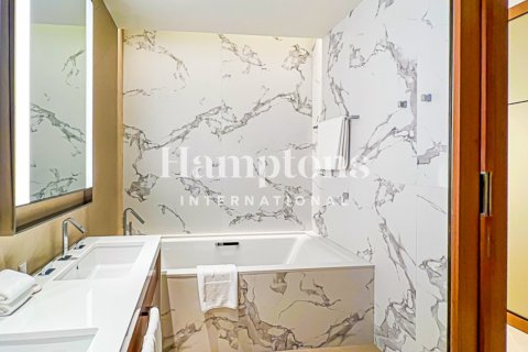 Apartamento en Downtown Dubai (Downtown Burj Dubai), Dubai, 1 dormitorio, 74.41530300 m², № 84470 - foto 7