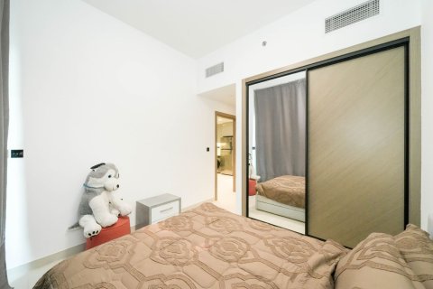 Apartamento en BINGHATTI CANAL en Business Bay, Dubai, 1 dormitorio, 67 m², № 84475 - foto 13