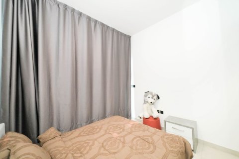 Apartamento en BINGHATTI CANAL en Business Bay, Dubai, 1 dormitorio, 67 m², № 84475 - foto 14