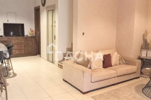 Villa à Jumeirah Village Circle, Dubai, 4 chambres, 319.9 m², № 6823 - photo 5