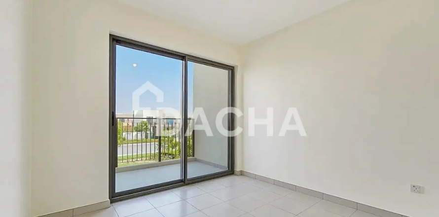 Вилла в EMAAR South, Dubai South (Dubai World Central), Дубай, 3 спальни, 181м², № 118922