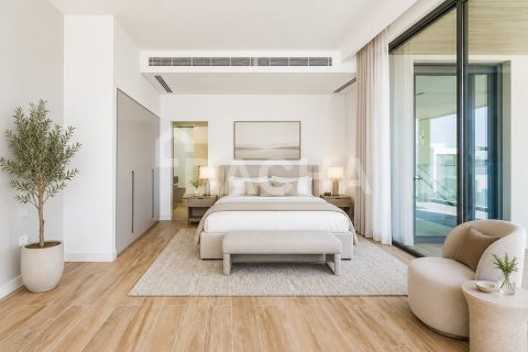 Villa en Nad Al Sheba 1, Nadd Al Sheba, Dubai, 4 dormitorios, 505 m², № 118921 - foto 4