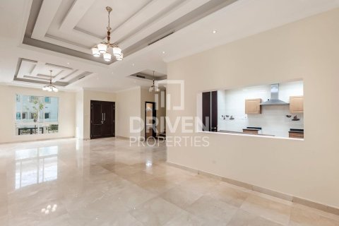 Villa à The Villa, Dubai, 5 chambres, 555 m², № 136586 - photo 4