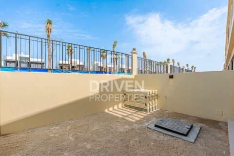 Townhouse in Damac Lagoons, Dubai 4 bedrooms, 145.49 sq.m. № 136585 - photo 19
