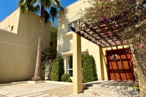 Villa en Dubai, 4 dormitorios, 540 m², № 38505 - foto 22