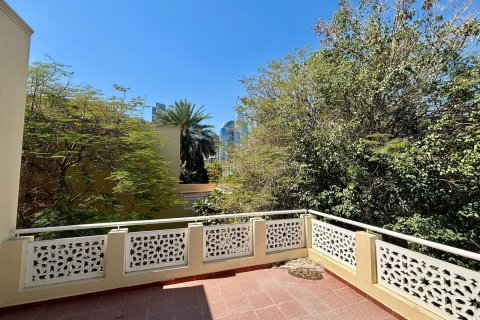 Villa en Dubai, 4 dormitorios, 540 m², № 38505 - foto 11
