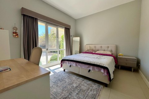 Villa en Dubai, 4 dormitorios, 540 m², № 38505 - foto 6