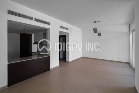 Villa in Arabella Townhouses, Mudon, Dubai 3 bedrooms, 279 sq.m. № 38456 - photo 3