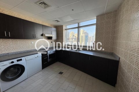 Снять в аренду квартиру в Дубай Марине, Дубай: 3 спальни, 142м², № 38454 - фото 8