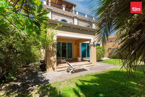 Villa in Jumeirah Park, Dubai 4 bedrooms, 513.6 sq.m. № 110822