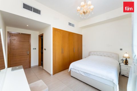 Villa in Jumeirah Park, Dubai 4 bedrooms, 513.6 sq.m. № 110822 - photo 11