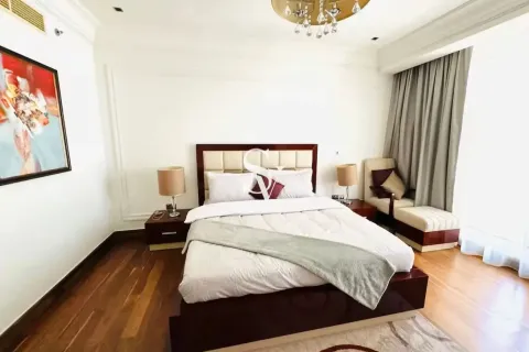 Apartamento en Grandeur Residences, Palm Jumeirah, Dubai, 1 dormitorio, 103 m², № 124007 - foto 3