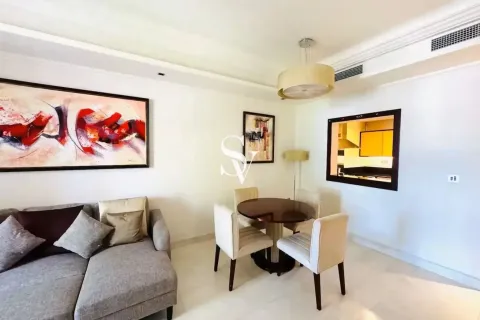 Apartamento en Grandeur Residences, Palm Jumeirah, Dubai, 1 dormitorio, 103 m², № 124007 - foto 4