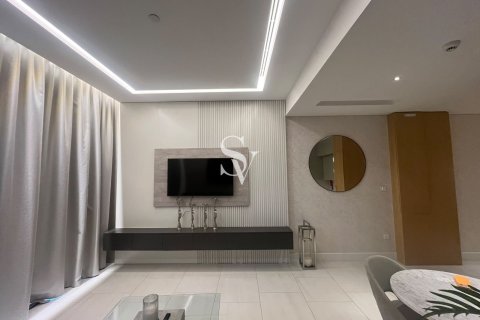 Apartamento en SLS Dubai Hotel & Residences, Business Bay, Dubai, 1 dormitorio, 108 m², № 124010 - foto 12