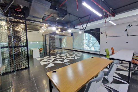 Office in Dubai 94.3 sq.m. № 109811 - photo 12