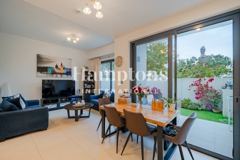 Adosado en Arabian Ranches 2, Dubai, 3 dormitorios, 191.38018000 m², № 101368 - foto 2