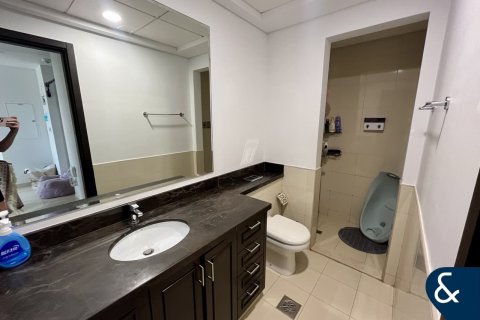 Купить виллу в Dubai Land, Дубай: 3 спальни, 175м², № 75066 - фото 12