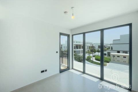 Villa en Dubai, 4 dormitorios, 223.7 m², № 77241 - foto 15