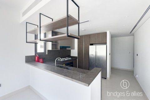 Villa en Dubai, 4 dormitorios, 223.7 m², № 77241 - foto 6