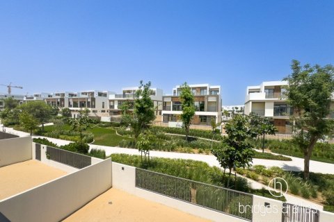 Villa en Dubai, 4 dormitorios, 223.7 m², № 77241 - foto 14