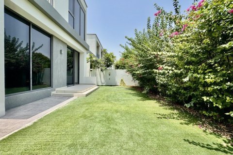Villa en Dubai Hills Estate, Dubai, 4 dormitorios, 326.2 m², № 77240 - foto 3