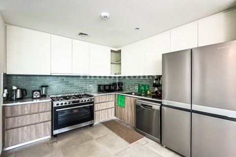 Townhouse in Sweden, The World Islands, Dubai 4 bedrooms, 260.42011542 sq.m. № 63994 - photo 11