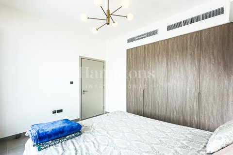 Townhouse in Sweden, The World Islands, Dubai 4 bedrooms, 260.42011542 sq.m. № 63994 - photo 1