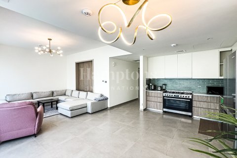 Townhouse in Sweden, The World Islands, Dubai 4 bedrooms, 260.42011542 sq.m. № 63994 - photo 2