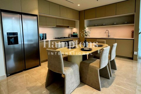 Apartamento en Dubai Harbour, Dubai, 3 dormitorios, 177.96034165 m², № 63995 - foto 30