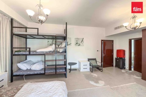Apartamento en Dubai, 2 dormitorios, 120.8 m², № 18693 - foto 12
