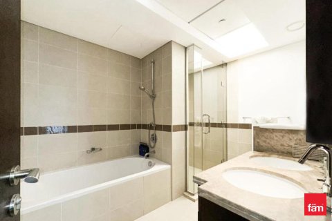 Apartment in Downtown Dubai (Downtown Burj Dubai), Dubai 1 bedroom, 83.8 sq.m. № 94614 - photo 6