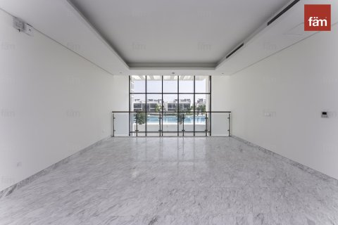 Villa in Dubai 6 bedrooms, 1125 sq.m. № 94616 - photo 3