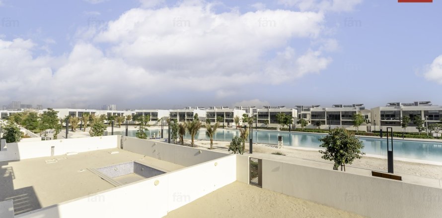 Villa in Dubai 6 bedrooms, 1125 sq.m. № 94616