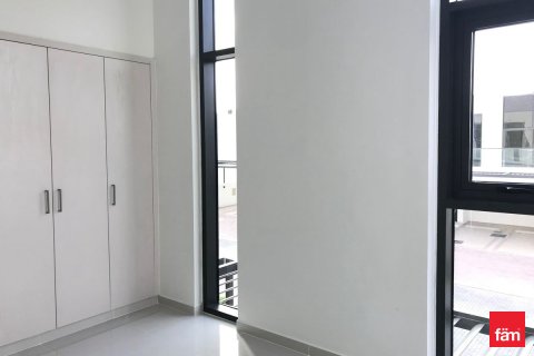 Villa en Dubai, 3 dormitorios, 186.8 m², № 59553 - foto 2