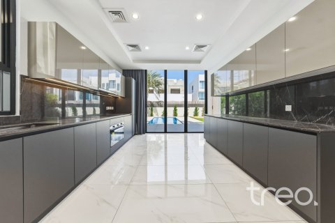 Villa à Jumeirah Park, Dubai, 5 chambres, 591.7 m², № 119300 - photo 9