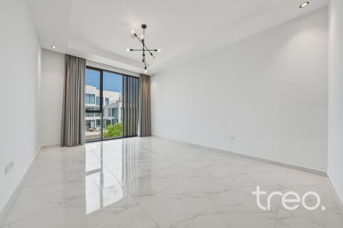 Villa à Jumeirah Park, Dubai, 5 chambres, 591.7 m², № 119300 - photo 22