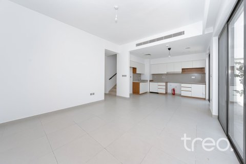Townhouse in Arabian Ranches 2, Dubai 4 bedrooms, 199.09 sq.m. № 123646 - photo 4