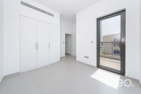 Townhouse in Arabian Ranches 2, Dubai 4 bedrooms, 199.09 sq.m. № 123646 - photo 6