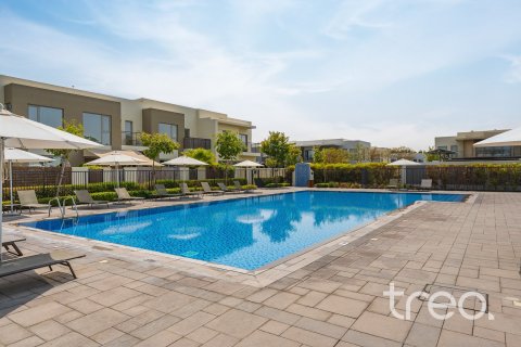 Townhouse in Arabian Ranches 2, Dubai 4 bedrooms, 199.09 sq.m. № 123646 - photo 16