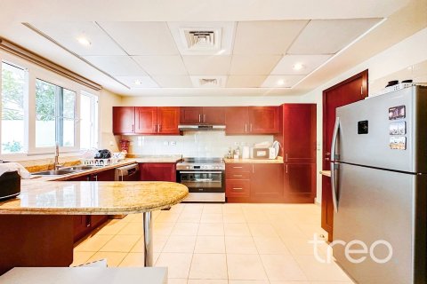 Villa in Arabian Ranches, Dubai 3 bedrooms, 228.17 sq.m. № 123649 - photo 4